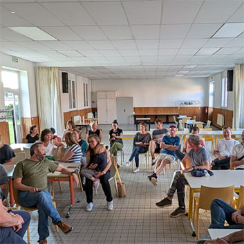 Les réunions publiques vous permettent de prendre la parole !